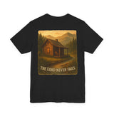 Tee — "The Lord Never Fails" Cabin Sunset Christian T‑Shirt